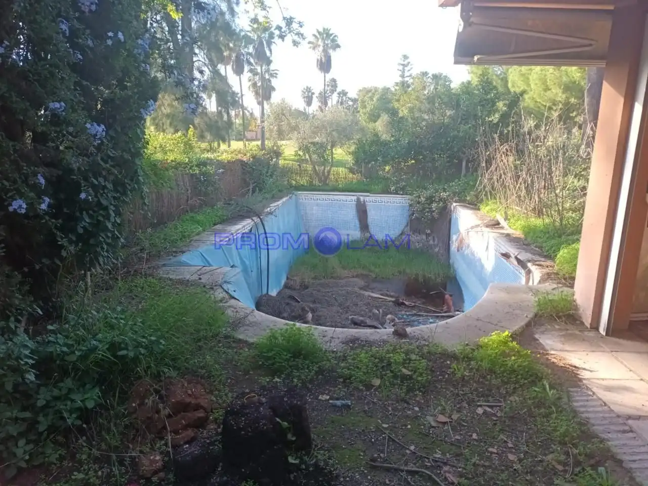 Piscina de Pis en venda en Aznalcázar amb Terrassa