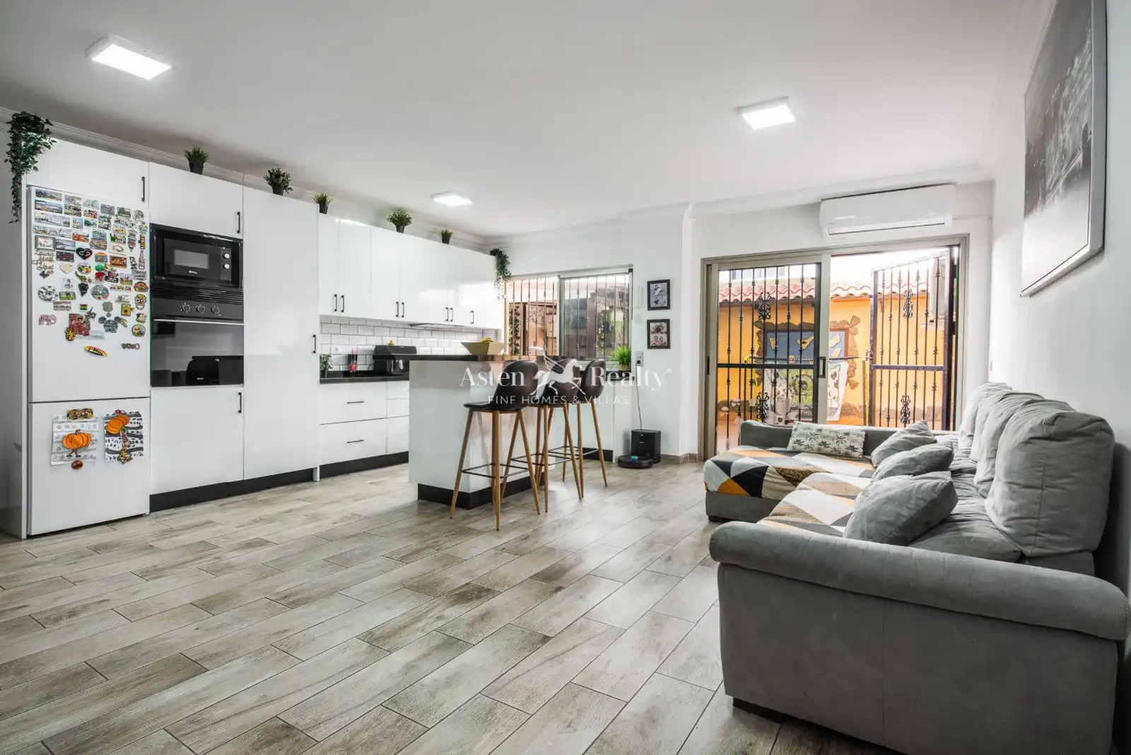 Sala de estar de Apartamento en venta en Guía de Isora con Aire acondicionado, Terraza y Trastero