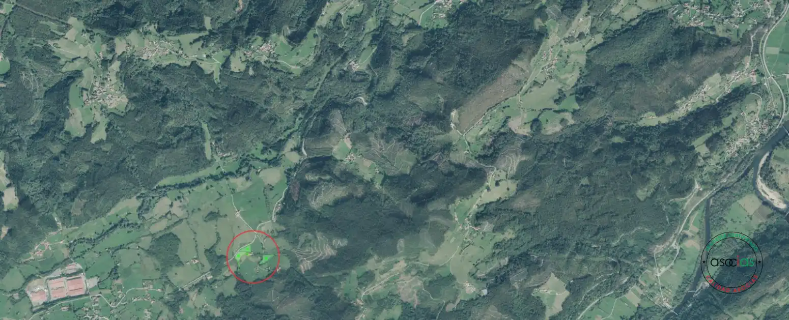 Einfamilien-Reihenhaus zum Verkauf in Pravia mit Abstellraum