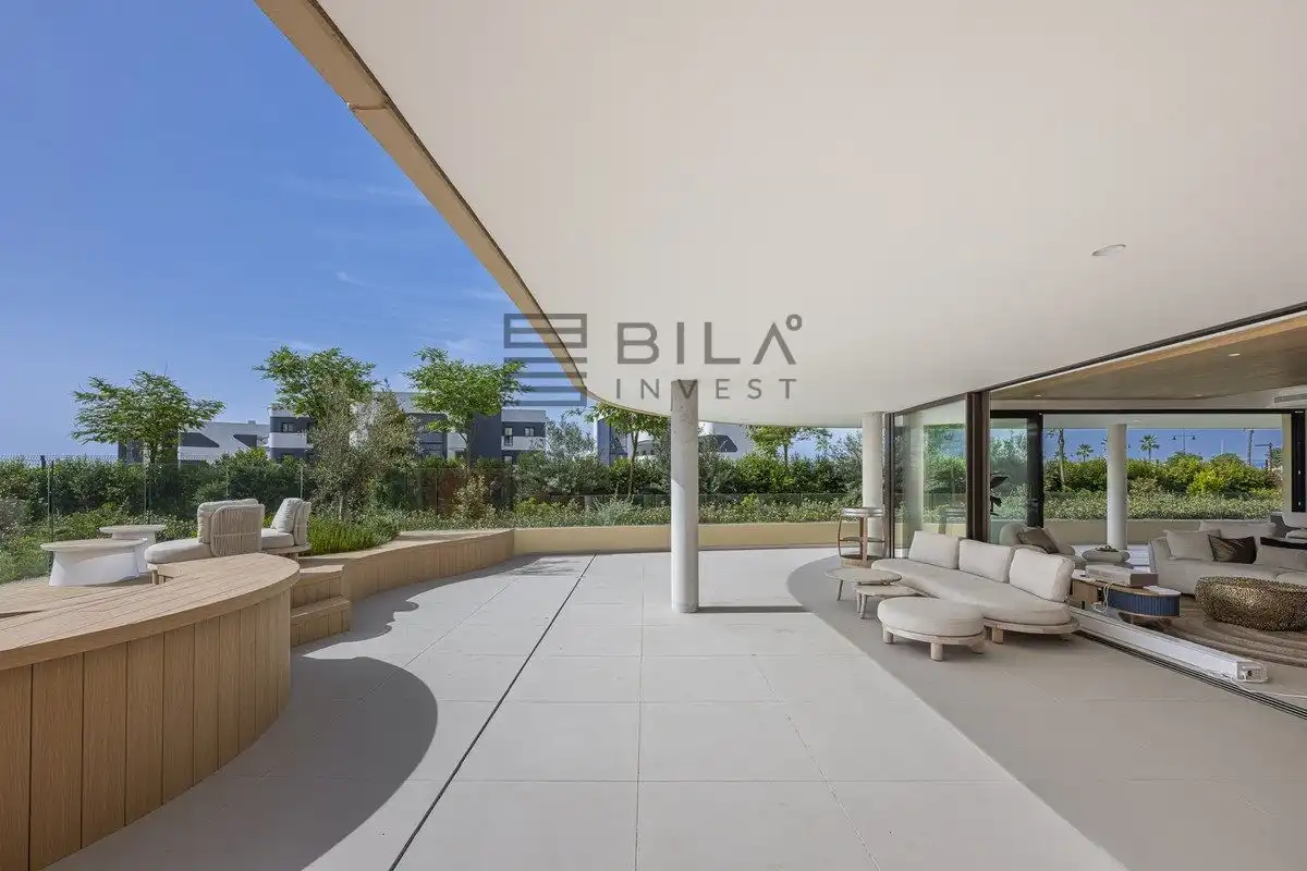 Flat with pool for sale in Higuerón South Residences, imagen 2