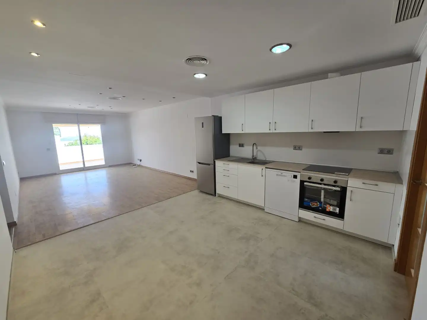 Apartamento de alquiler en Marbella con Aire acondicionado, Calefacción y Parquet