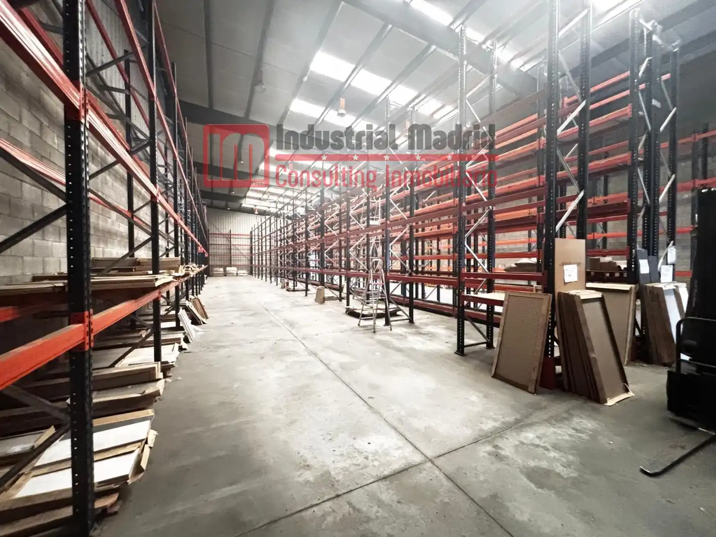 Industrial buildings for sale in Loeches
