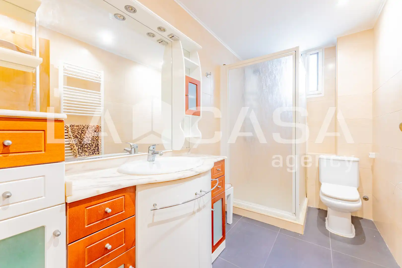 Flat for sale in Carrer d'Abén al Abbar, Albors