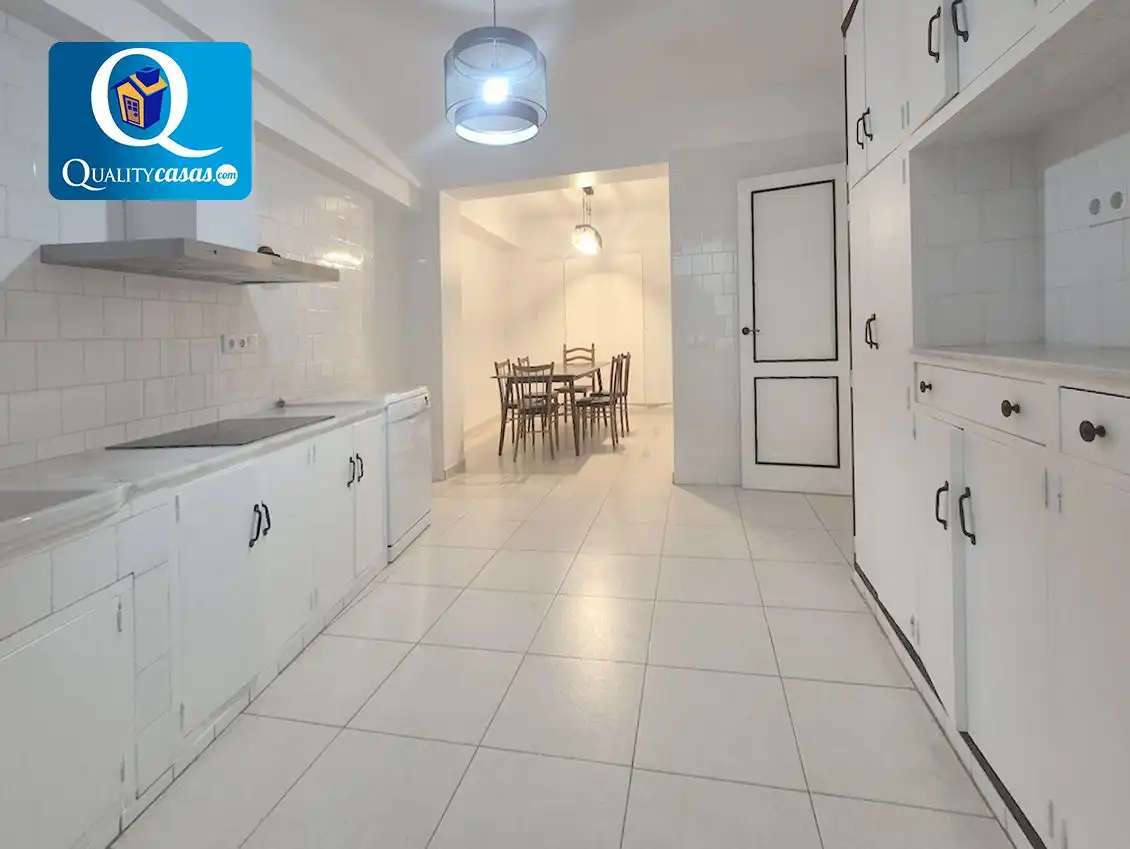 Cocina de Piso de alquiler en Alicante / Alacant con Aire acondicionado
