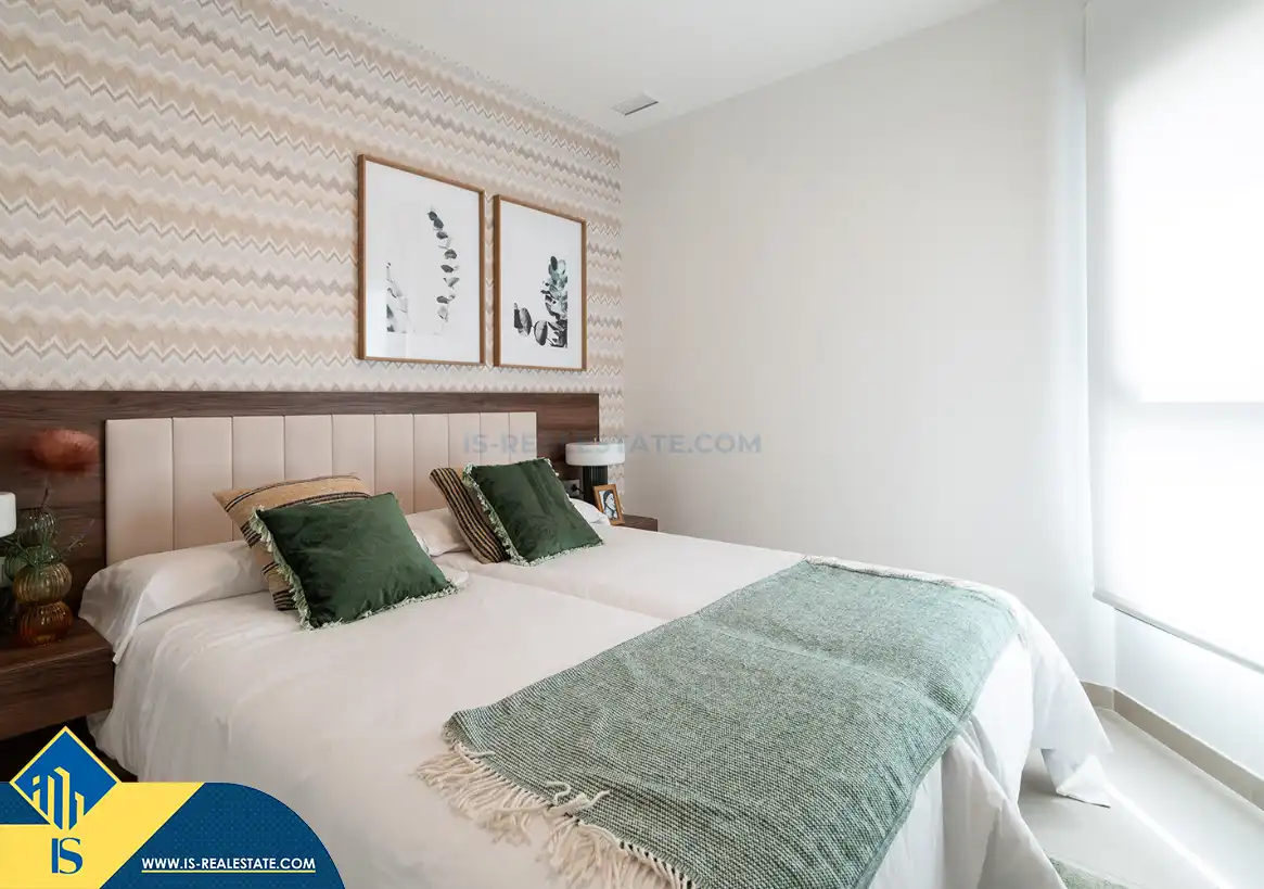 Apartment with pool for sale in Playa de Poniente, imagen 3