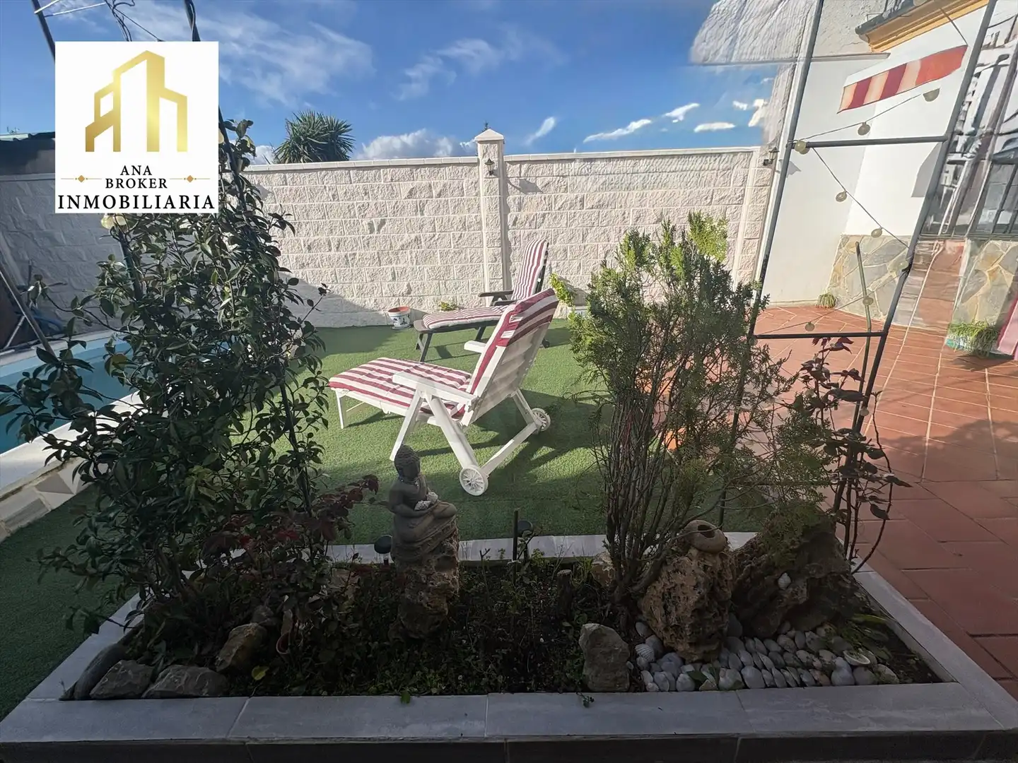 Casa adosada en venta en Calle Honduras, La Planilla