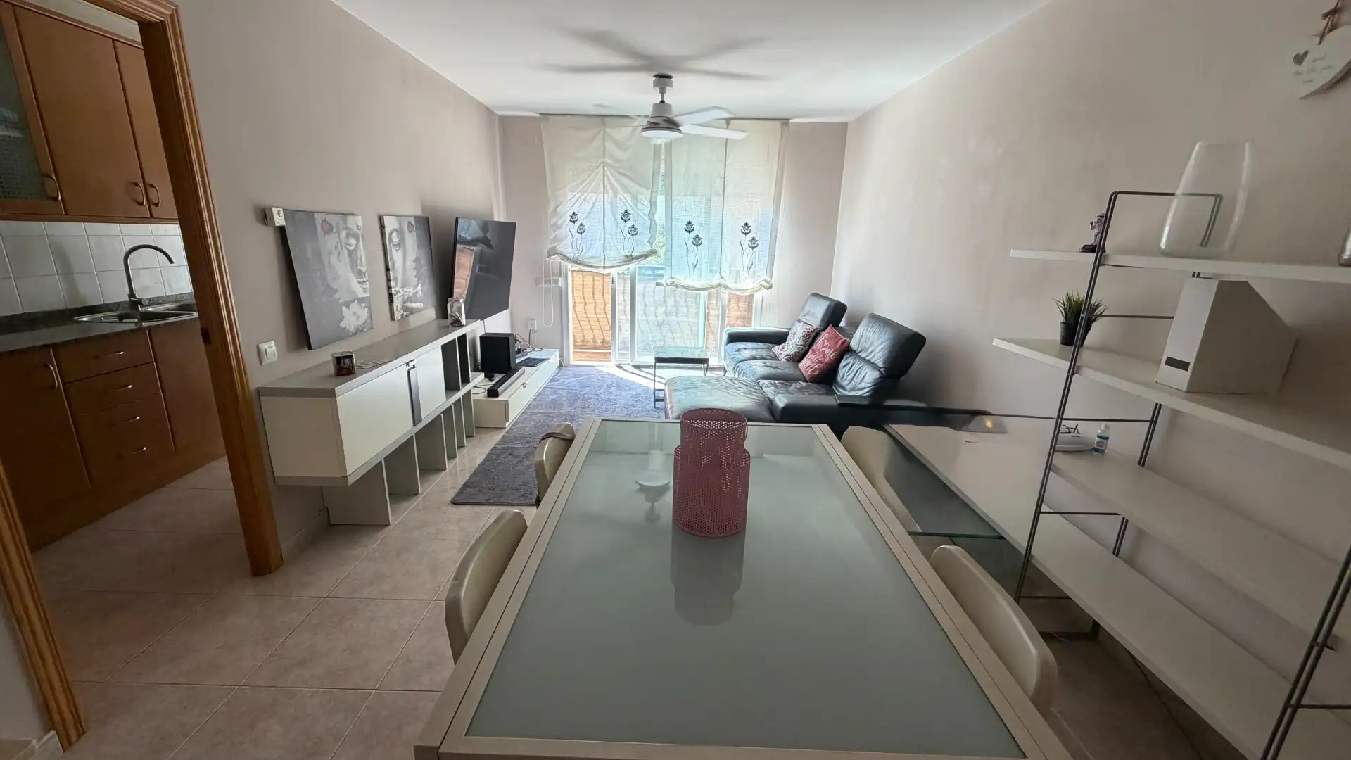 Sala d'estar de Dúplex en venda en Canet de Mar amb Aire condicionat, Calefacció i Terrassa