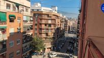 Vista exterior de Pis en venda en  Valencia Capital amb Terrassa, Moblat i Alarma