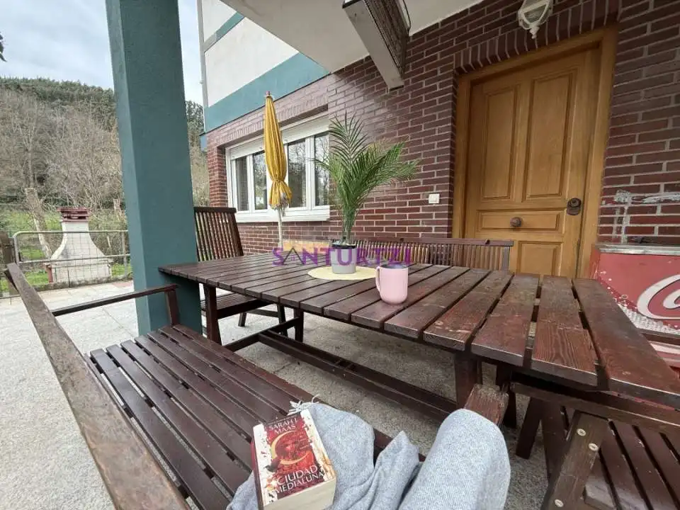 Terrace of Detached homes for sale in Castro-Urdiales  with Heating, Terrace and Furnished