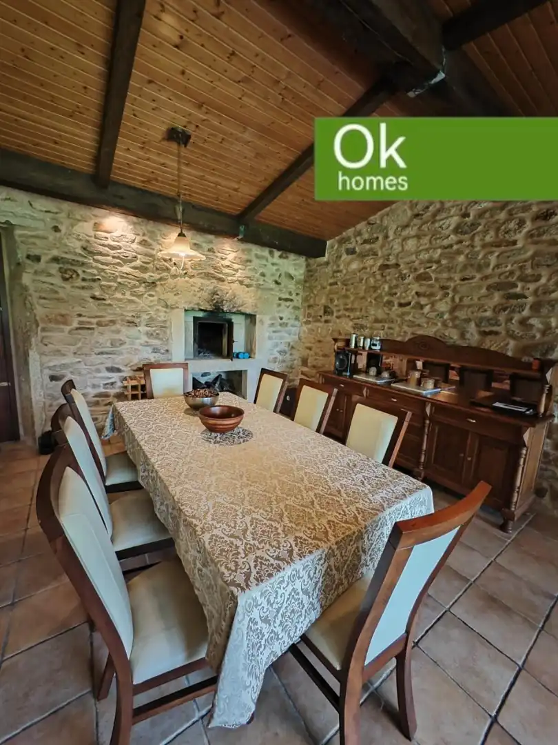 Esszimmer von Country house zum Verkauf in Sobrado (A Coruña) mit Heizung, Privatgarten und Parkett