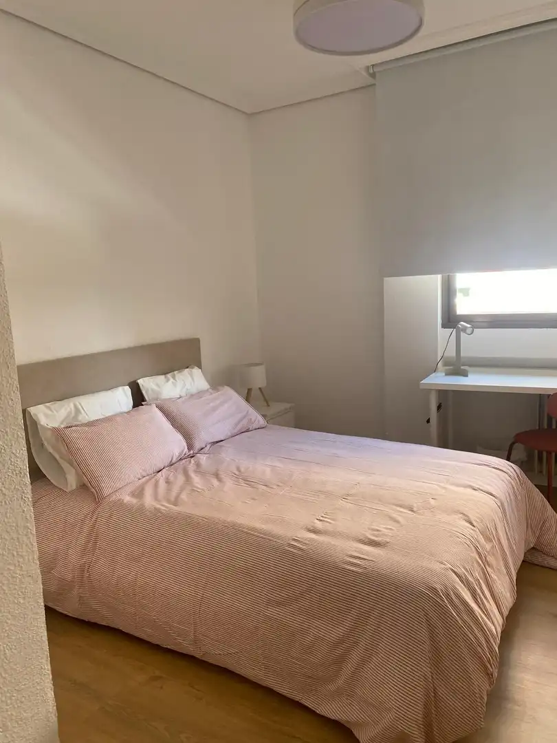 Schlafzimmer von Wohnung zur Miete in Murcia mit Klimaanlage, Heizung und Privatgarten