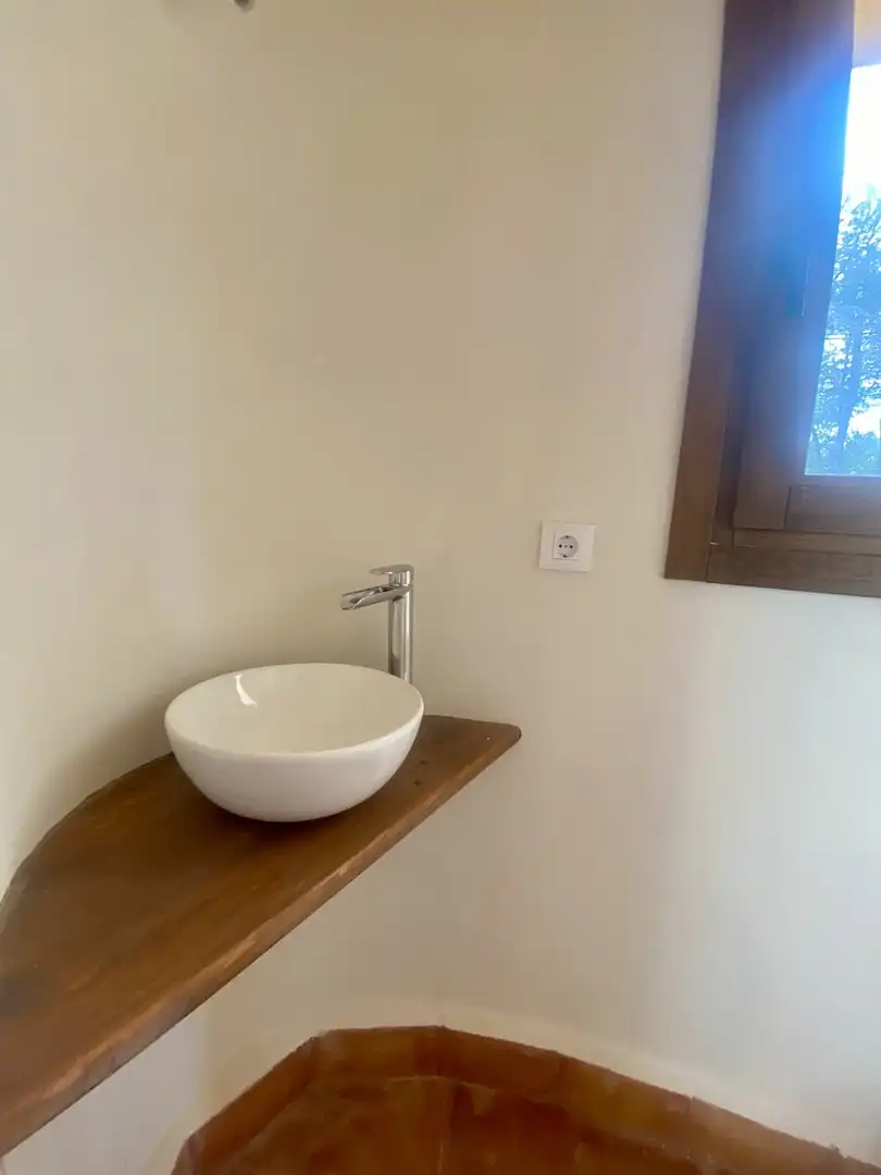 Baño de Finca rústica en venta en Villanueva de la Vera con Calefacción, Jardín privado y Parquet