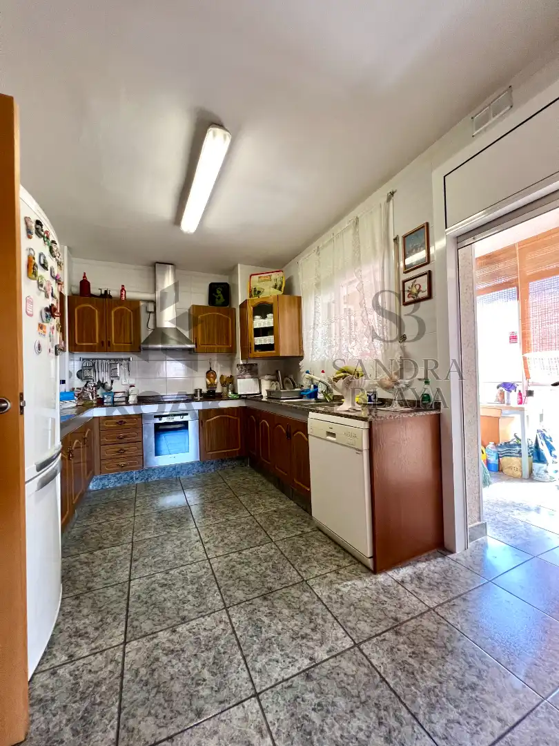 Cuina de Pis en venda en Vilanova i la Geltrú amb Aire condicionat, Calefacció i Terrassa