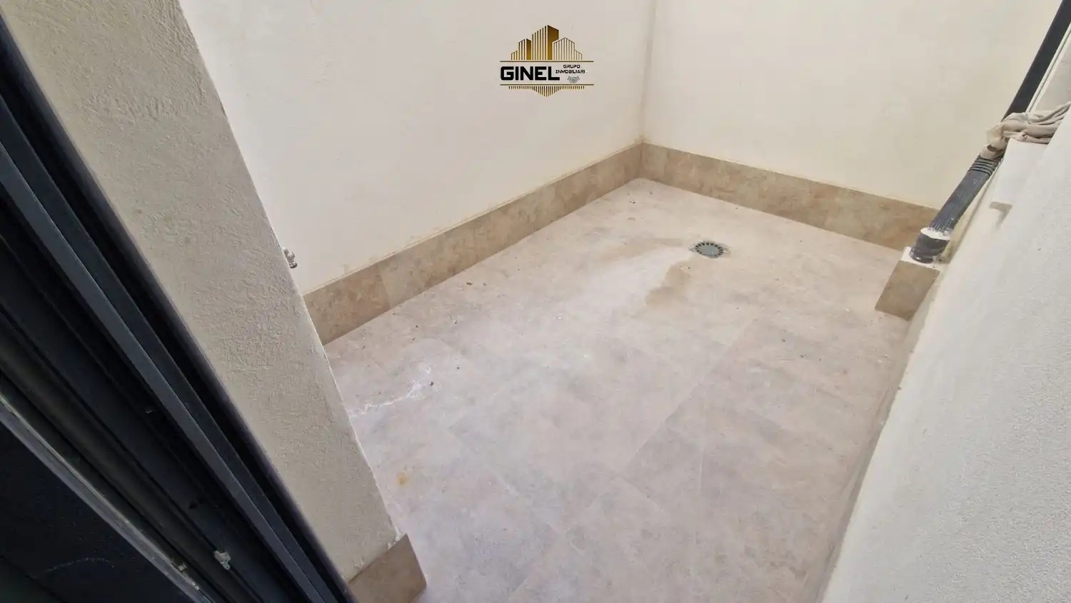 Terraza de Piso de alquiler en Jaén con Aire acondicionado, Calefacción y Trastero