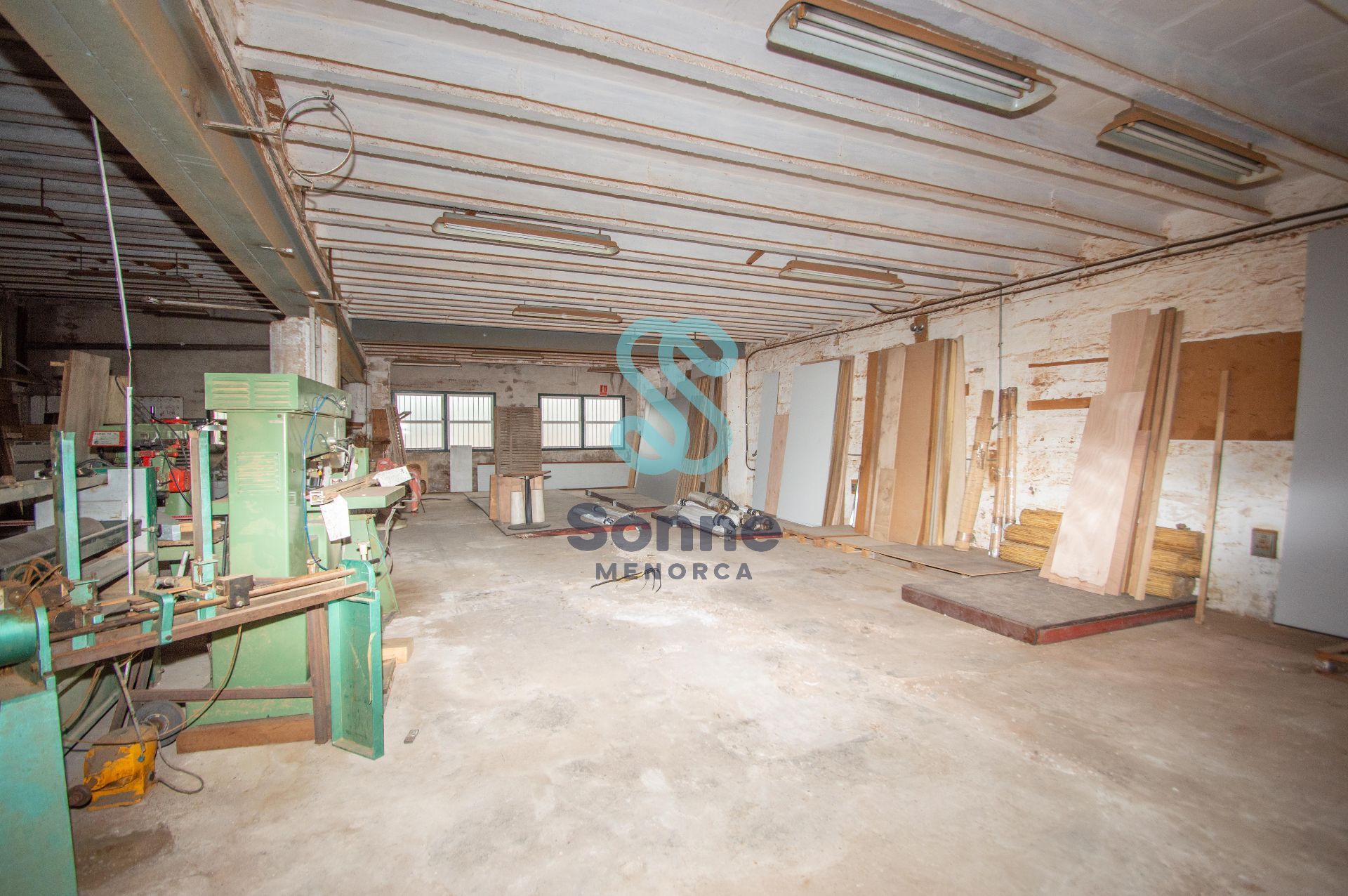 Building for sale in Ferreries