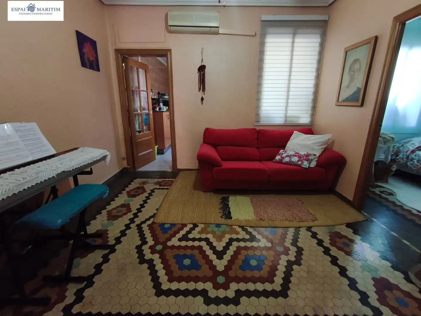 Sala d'estar de Pis en venda en Paterna amb Aire condicionat, Forn i Balcó