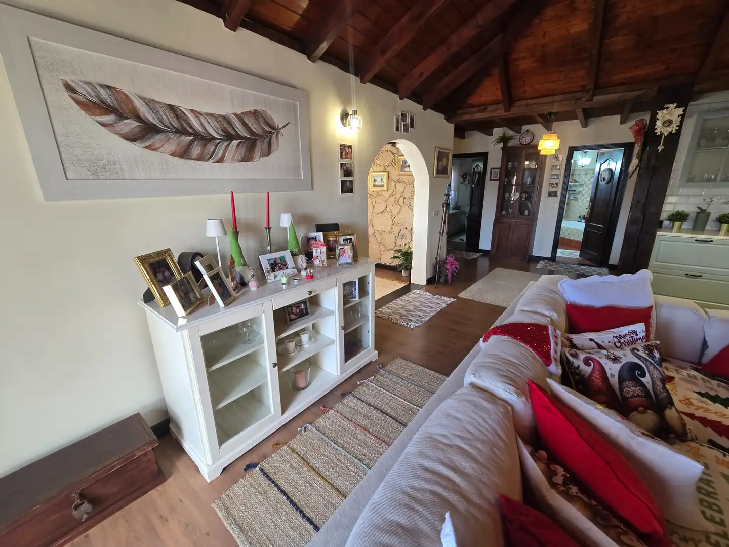 Sala d'estar de Casa o xalet en venda en Arona amb Aire condicionat, Jardí privat i Parquet