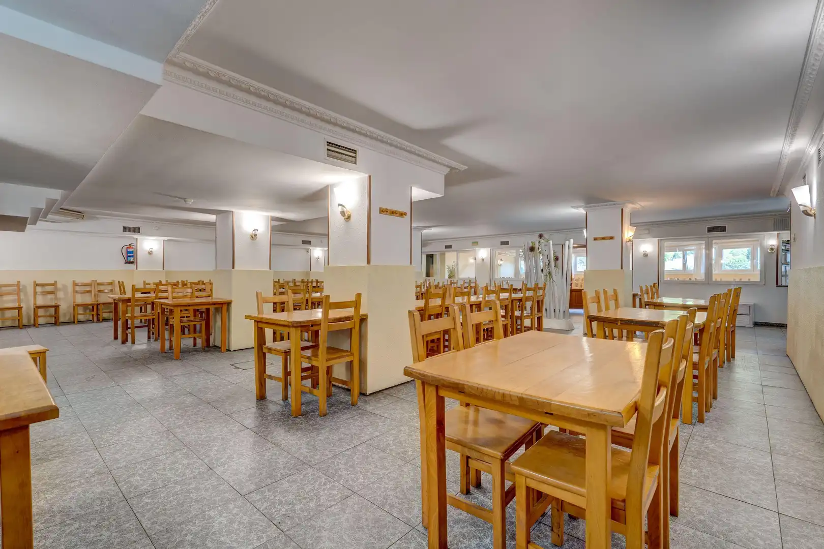 Commercial properties for sale in Deba  with Air Conditioner