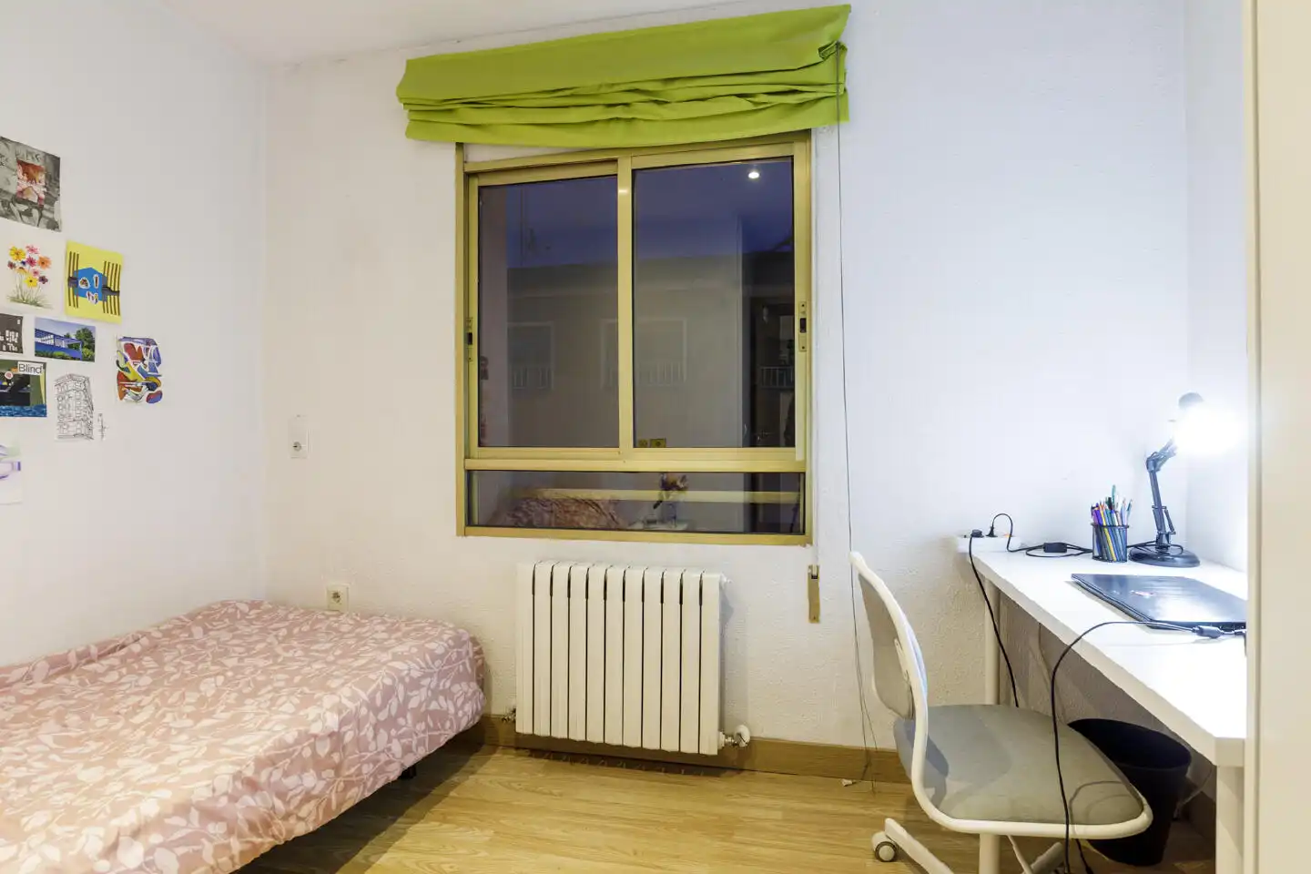 Habitación de Piso en venta en Zaragoza