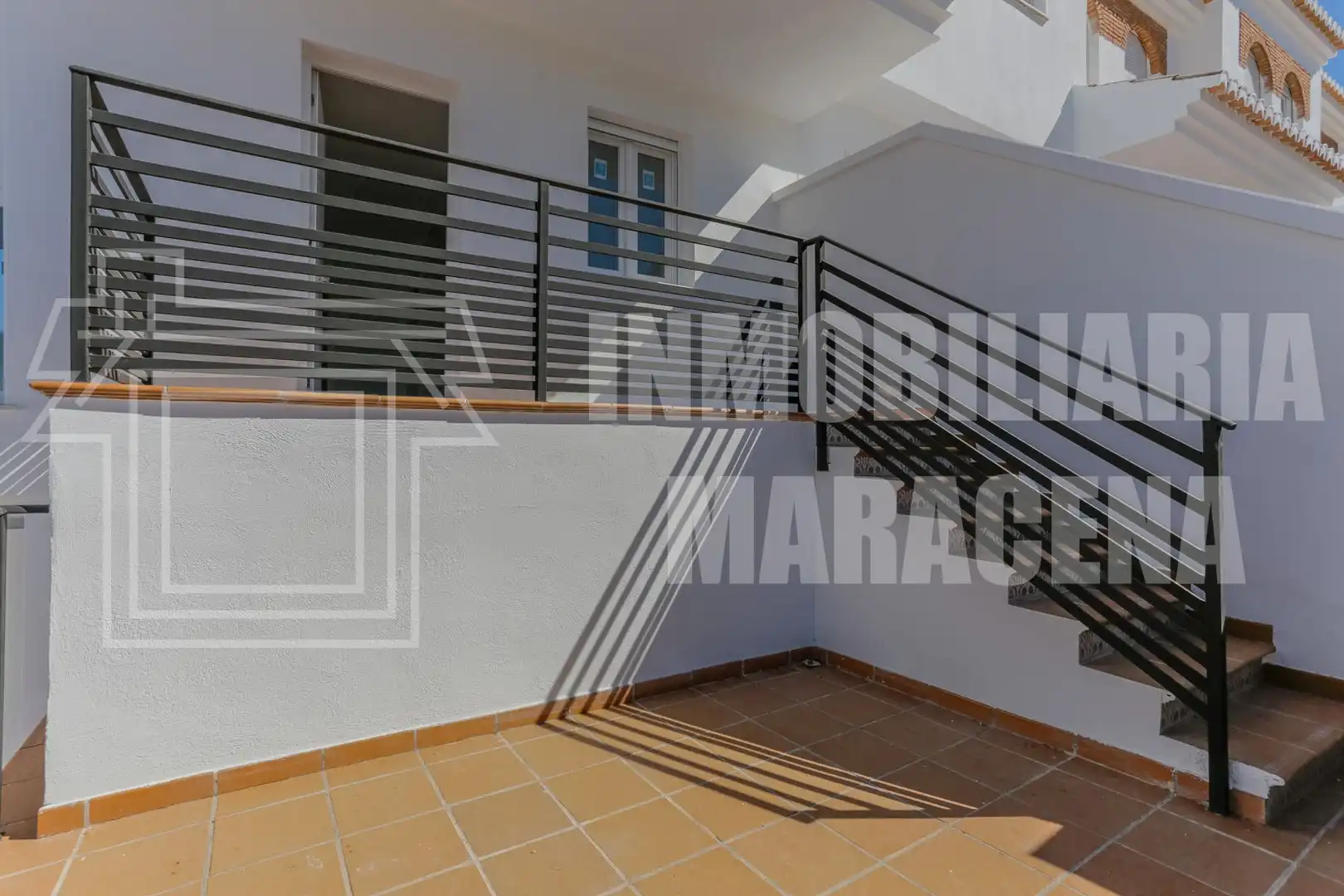 Casa adosada en venta en Láchar