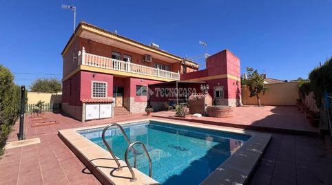 Casa en venta en Dos hermanas