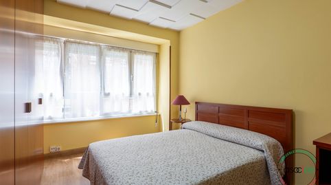 Foto 2 de Piso en venta en Gijón - Calle Emilio Tuya, 29, La Arena, Gijón