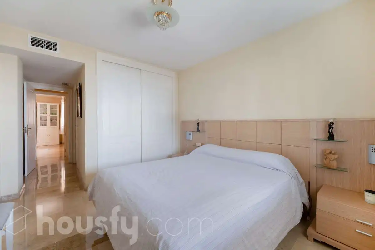 Flat for sale in Calle Edward Elgar, La Princesa