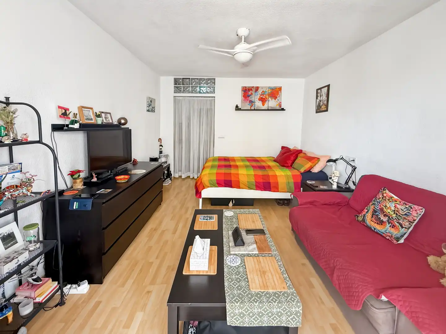 Vivienda con ascensor en venta en Avenida de los Manantiales 42