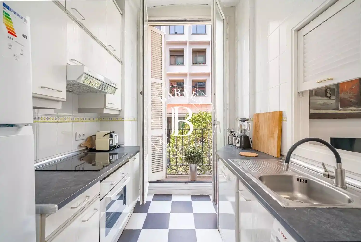 Cocina de Piso de alquiler en Madrid con Aire acondicionado, Calefacción y Amueblado
