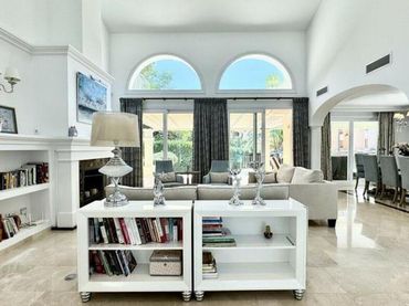 Haus mit Balkon zur Miete in Elviria - Cabopino