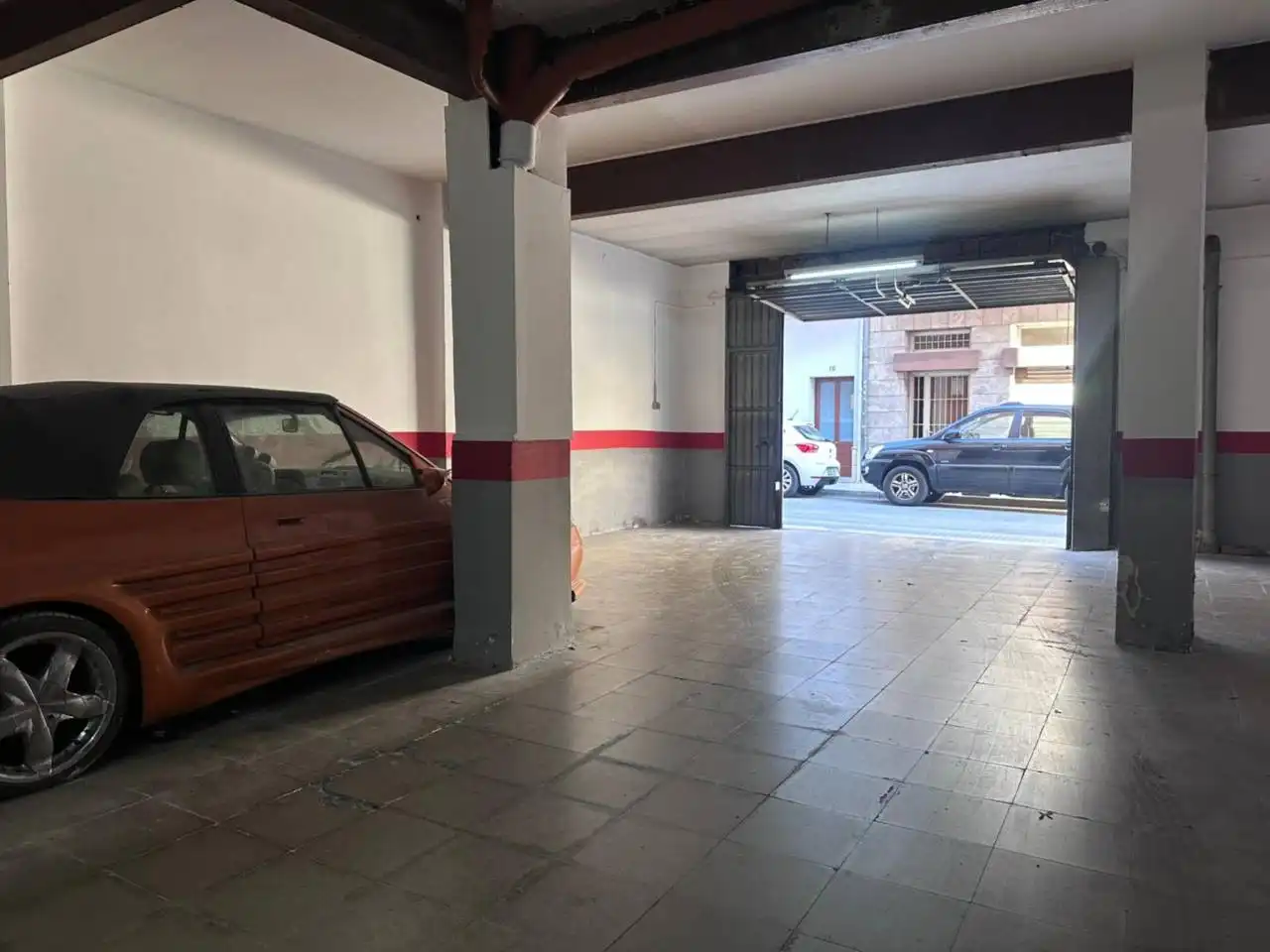 Aparcament de Garatge en venda en La Llagosta