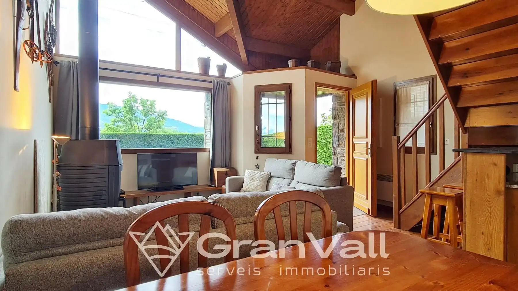 Sala de estar de Casa adosada en venta en Saillagouse con Calefacción, Jardín privado y Parquet