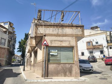 Piso en venta en Avenida San Pedro Apóstol 3