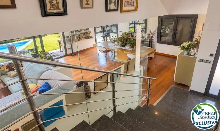 Houses for sale in Roses  with Heating, Private garden and Terrace