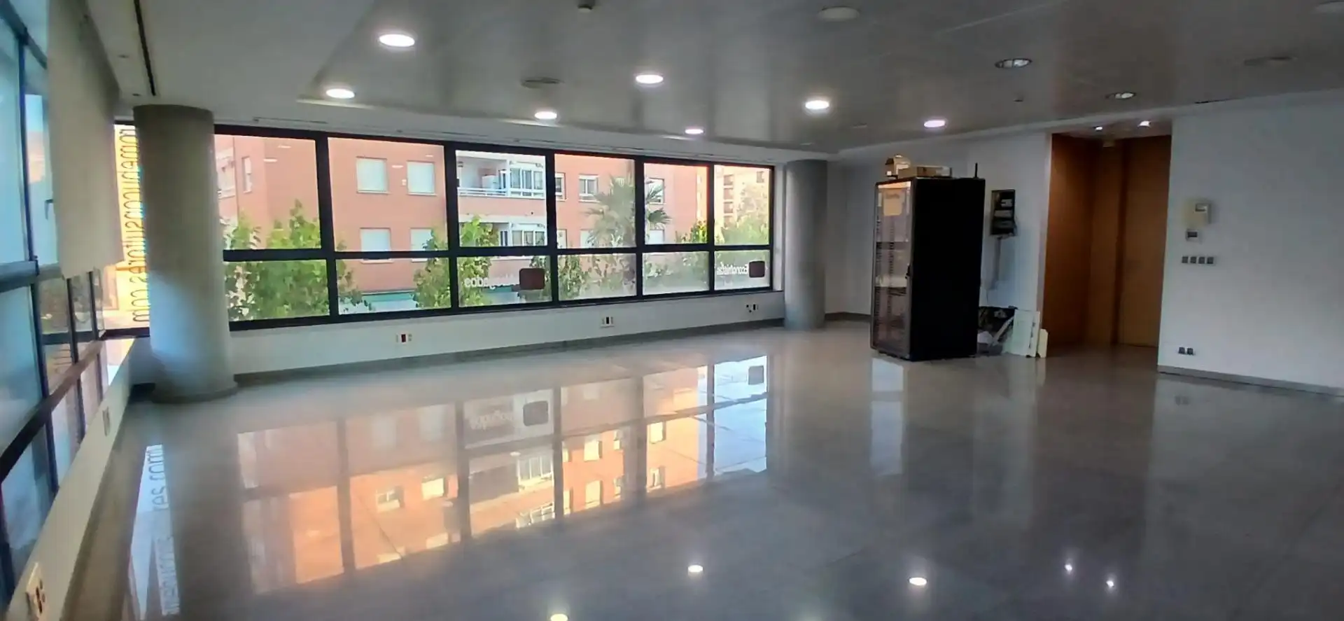 Oficina de alquiler en Pedanías Este