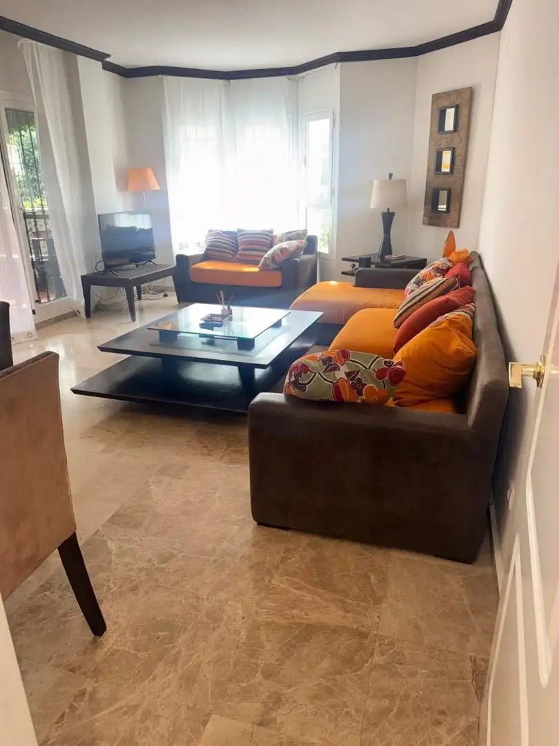 Appartement compact avec piscine à vendre à Nueva Andalucía, imagen 2