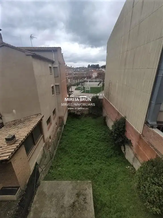 Wohnbaugrundstück zum Verkauf in Tona, imagen 2