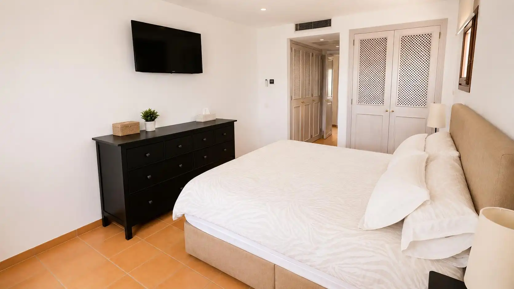 Bedroom of Flat for sale in Calvià  with Air Conditioner, Heating and Private garden