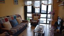 Living room of Flat for sale in Foz  with Heating, Furnished and Oven