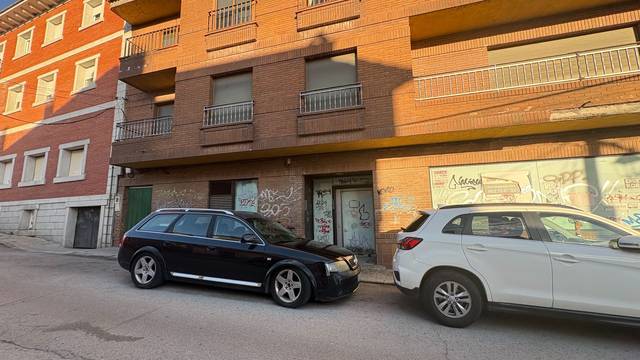 Local comercial en Venta en Picota, 24 en El Vellón