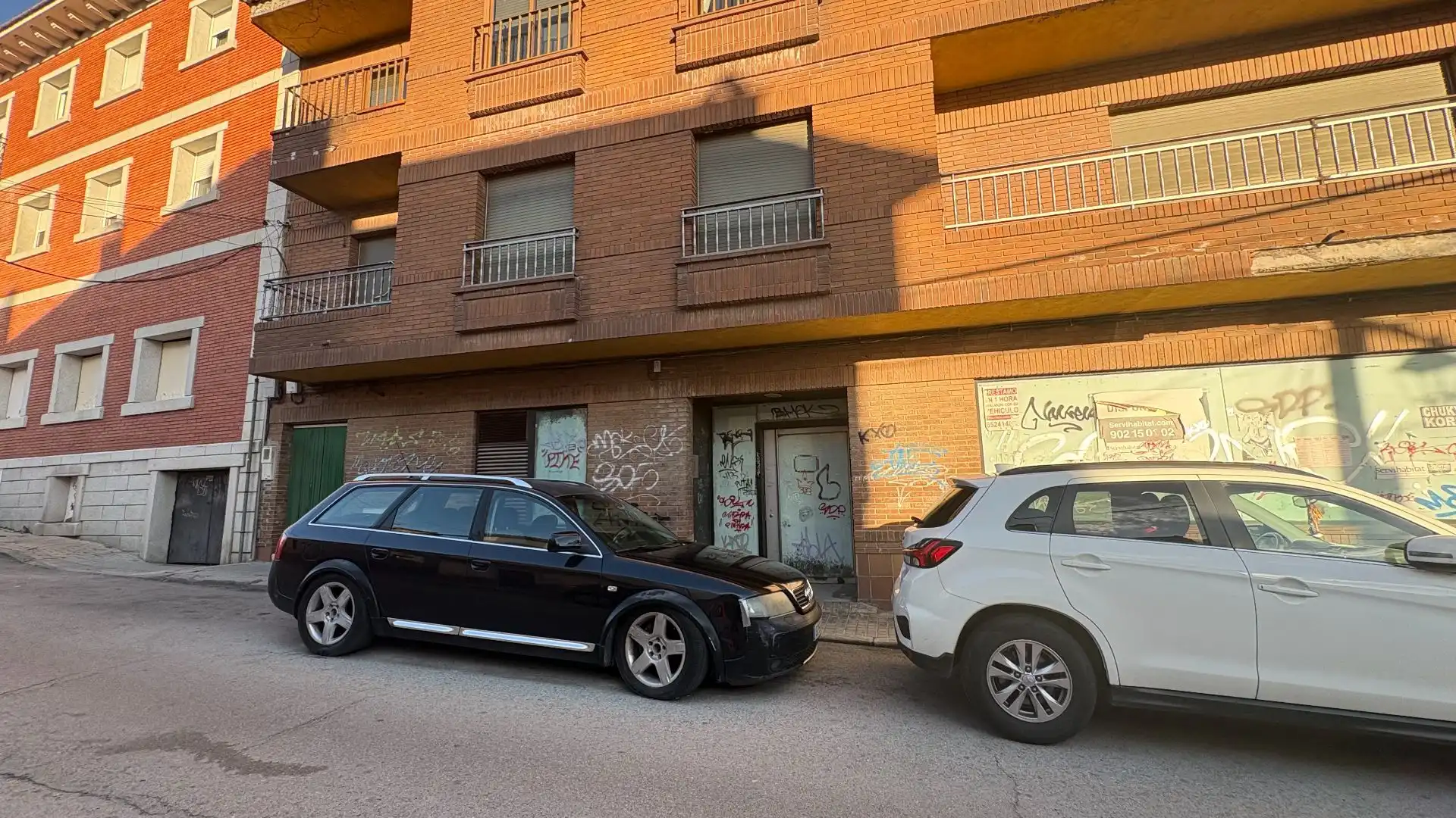 Exterior view of Premises for sale in El Vellón