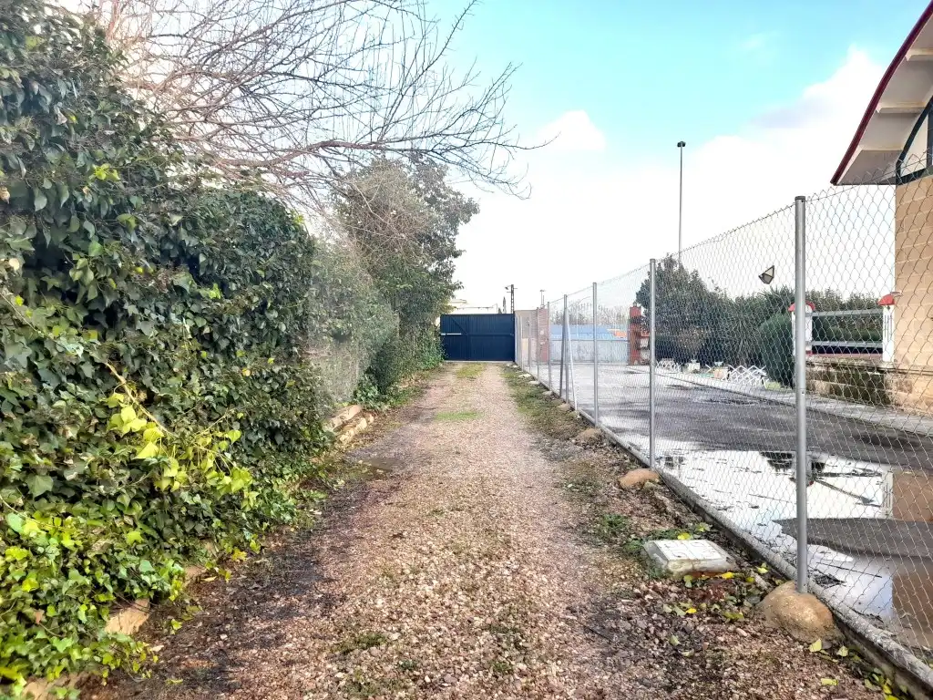 Casa o xalet en venda en Badajoz amb Aire condicionat, Jardí privat i Traster