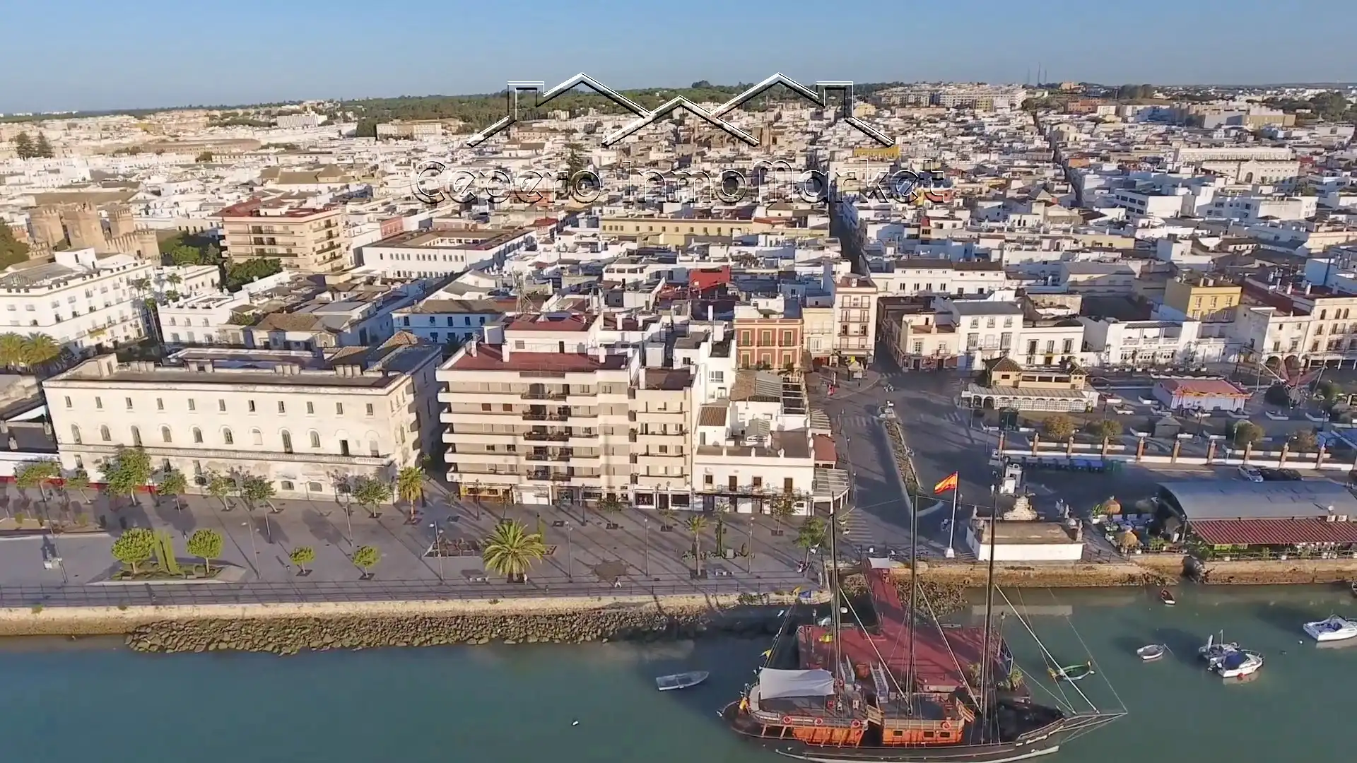 Vista exterior de Pis en venda en El Puerto de Santa María amb Aire condicionat, Terrassa i Forn