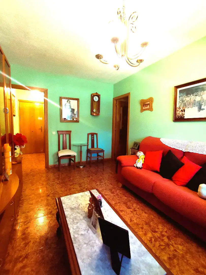 Living room of Flat for sale in Parla  with Heating and Furnished