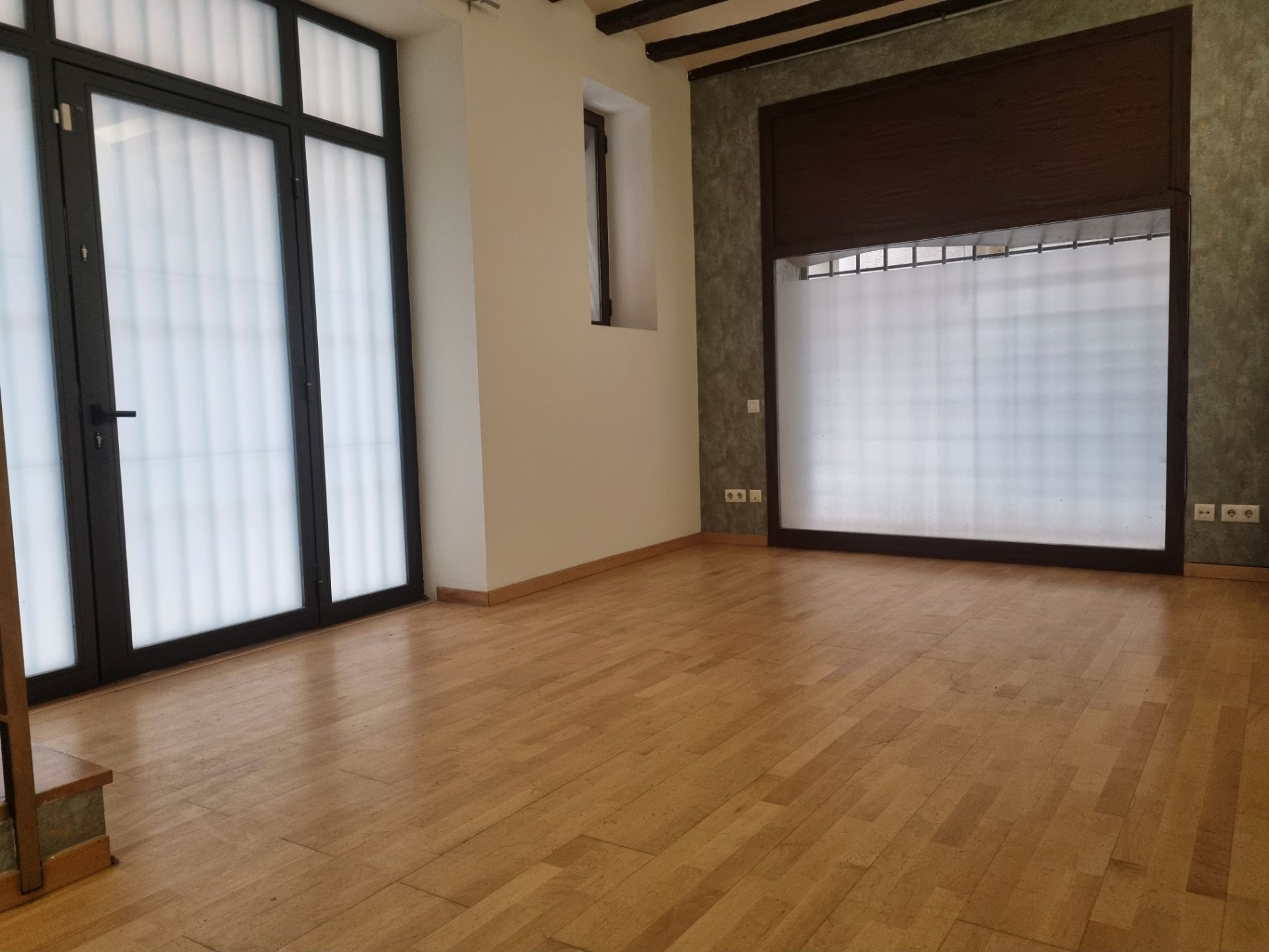 Living room of Loft for sale in  Barcelona Capital  with Air Conditioner, Heating and Parquet flooring