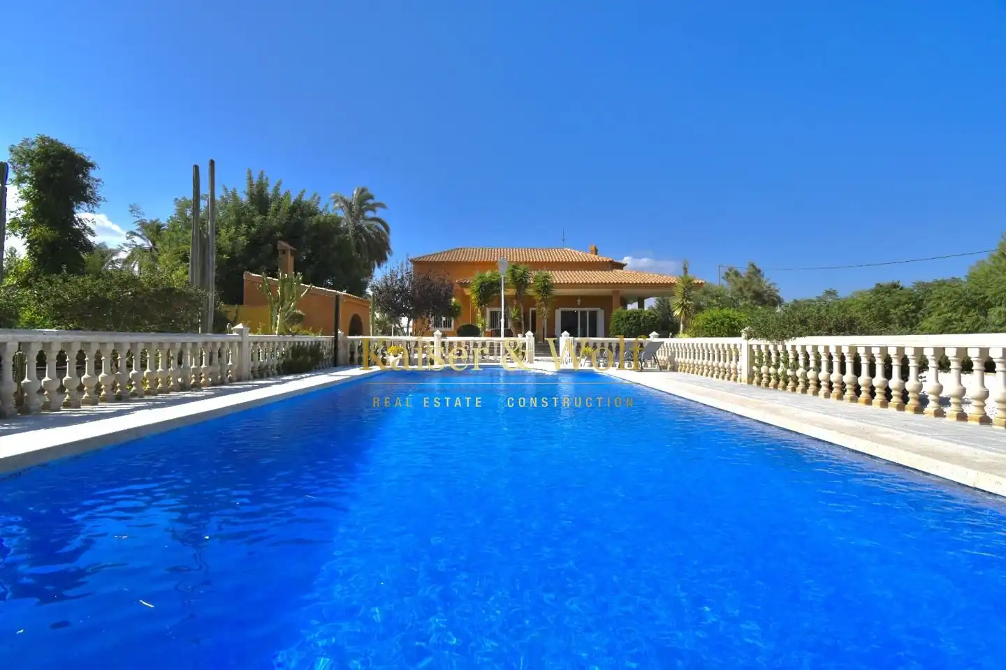 Exterior view of Houses for sale in Elche / Elx  with Air Conditioner, Private garden and Terrace