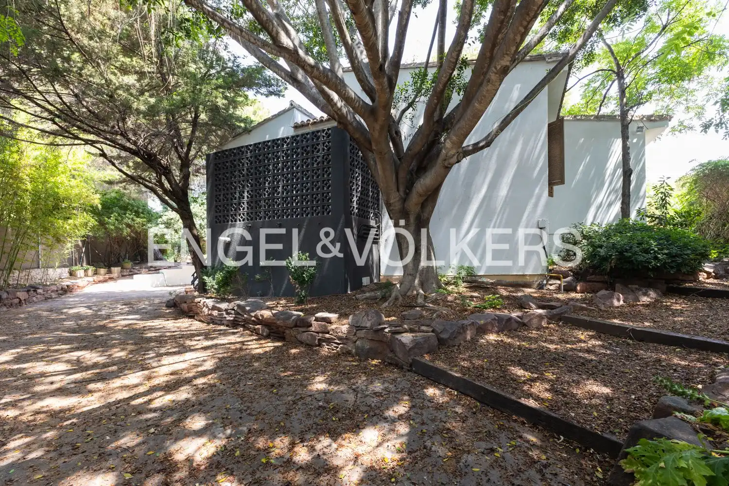 Vista exterior de Casa o chalet de alquiler en Rocafort con Aire acondicionado, Calefacción y Jardín privado