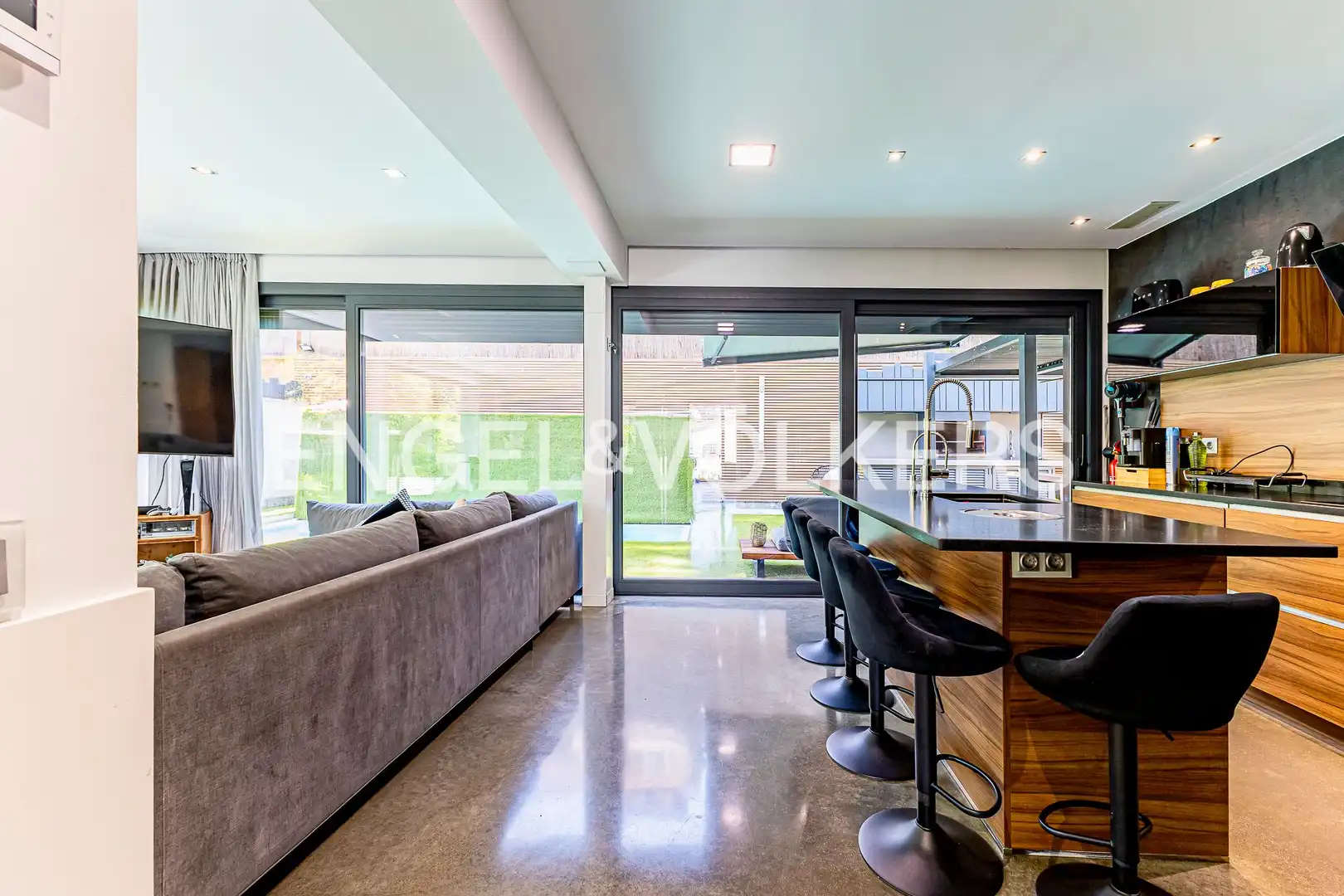 Terrace of Houses for rent in Castelldefels  with Air Conditioner, Heating and Private garden