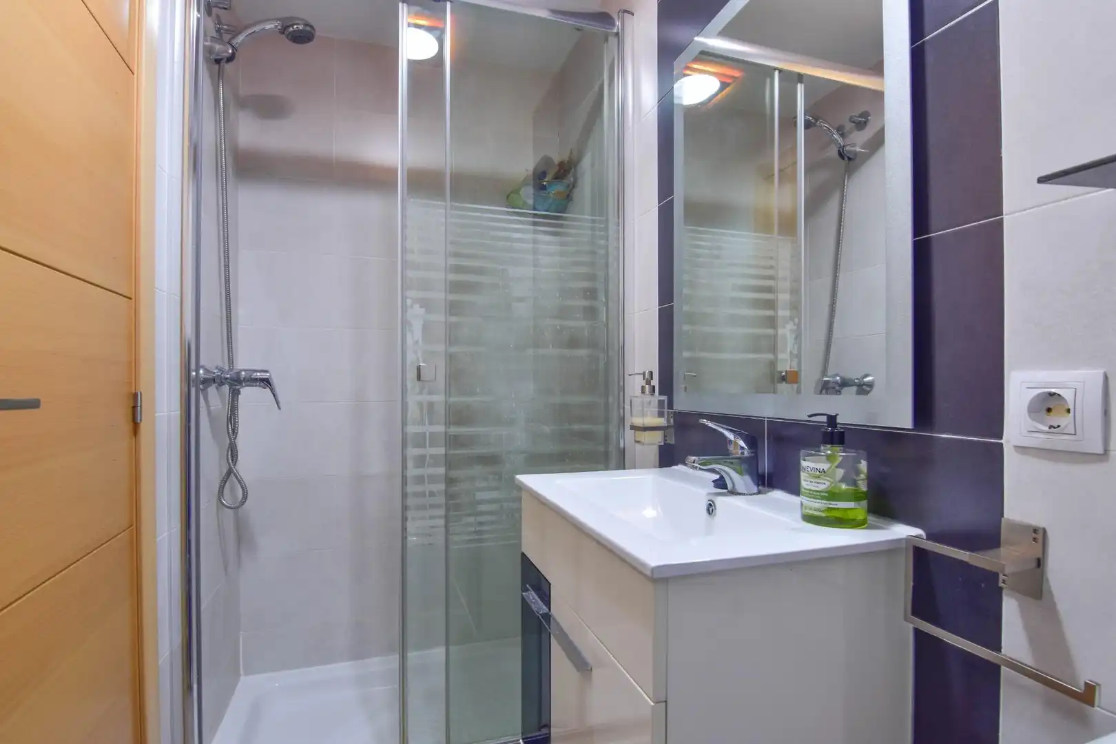 Bathroom of Apartments for sale in La Llosa  with Air Conditioner, Heating and Private garden