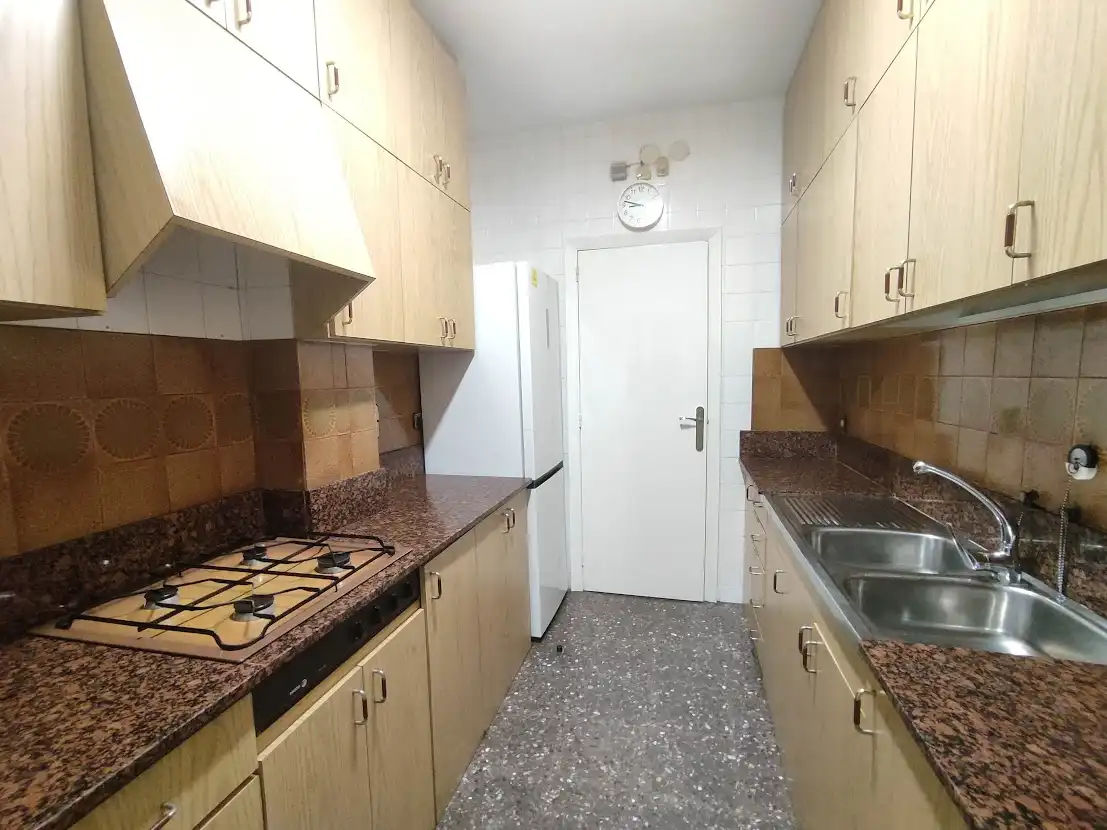 Küche von Wohnung zur Miete in Barcelona mit Klimaanlage, Möbliert und Waschmaschine